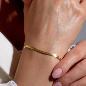 18k gold filled Snake Herringbone Bracelet